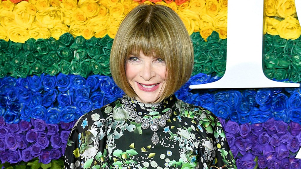 Anna Wintour with a French bob haircut